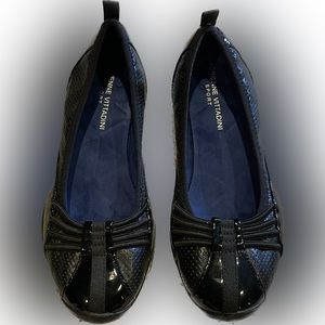 ADRIENNE VITTADINI Sport  Shoes Sz-6